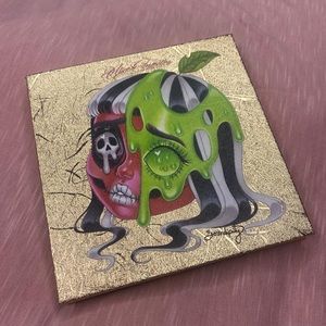 Alien Cosmetics Serenity Eyeshadow Palette